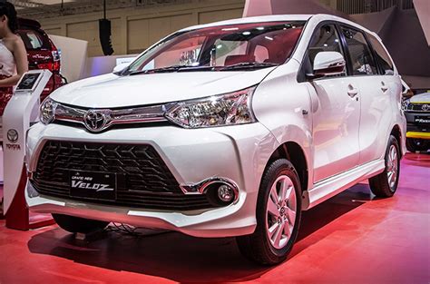Toyota ph - 3 days ago · Variant Price; 2.5L LTD HEV CVT ₱ 2,632,000: 2.5L LTD HEV CVT - White Pearl Crystal Shine ₱ 2,647,000 